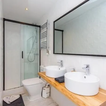 Apartament Luxury Rudolf شقة *